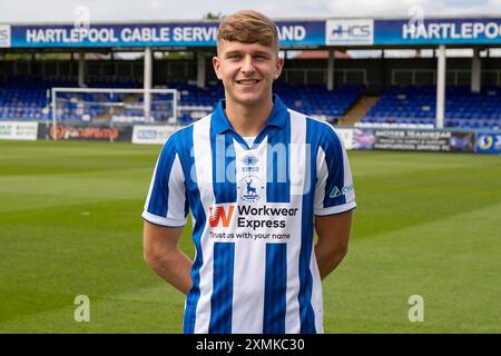 Louis Stephenson de Hartlepool United lors de l'appel photo Hartlepool United au Victoria Park, Hartlepool, le jeudi 25 juillet 2024. (Photo : Mark Fletcher | mi News) crédit : MI News & Sport /Alamy Live News Banque D'Images