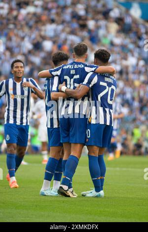 Porto, Portugal. 28 juillet 2024. PORTO, PORTUGAL - JUILLET 28 : match entre Porto FC et Al-Nassr dans le cadre du match amical de pré-saison à Estádio do Dragão le 28 juillet 2024 à Porto, Portugal. (Photo de Sergio Mendes/PxImages) crédit : Px images/Alamy Live News Banque D'Images