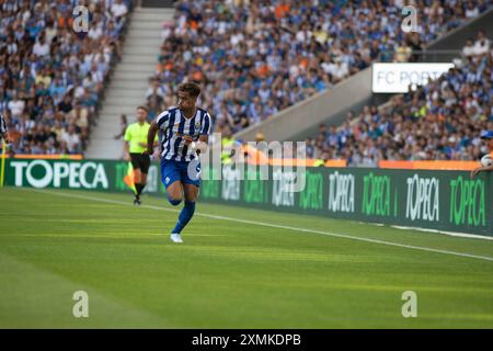 Porto, Portugal. 28 juillet 2024. PORTO, PORTUGAL - JUILLET 28 : match entre Porto FC et Al-Nassr dans le cadre du match amical de pré-saison à Estádio do Dragão le 28 juillet 2024 à Porto, Portugal. (Photo de Sergio Mendes/PxImages) crédit : Px images/Alamy Live News Banque D'Images