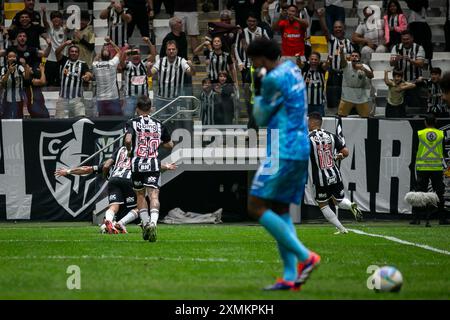 Belo Horizonte, Brésil. 28 juillet 2024. MG - BELO HORIZONTE - 07/28/2024 - BRÉSIL A 2024, ATLETICO-MG x CORINTHIANS - le joueur de l'Atletico-MG Hulk célèbre son but lors d'un match contre Corinthians à l'Arena MRV pour le championnat brésilien A 2024. Photo : Fernando Moreno/ crédit : Agif/Alamy Live News Banque D'Images