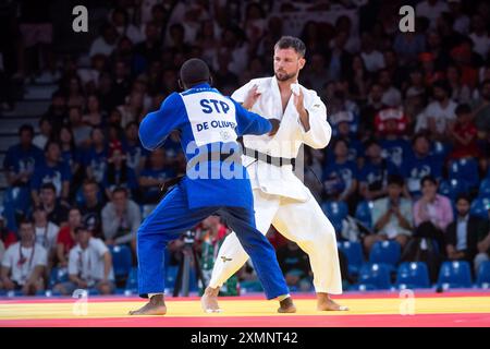 WANDTKE Igor (Deutschland, Weiß) vs DE OLIVEIRA Roldeney (Sao Tomé und principe, blau), FRA, Olympische Spiele Paris 2024, Judo, Herren bis 73 kg, tour préliminaire, 29.07.2024 Foto : Eibner-Pressefoto/Michael Memmler Banque D'Images