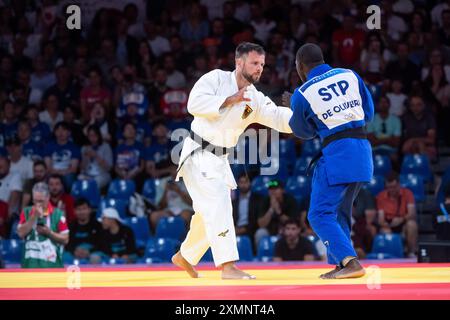 WANDTKE Igor (Deutschland, Weiß) vs DE OLIVEIRA Roldeney (Sao Tomé und principe, blau), FRA, Olympische Spiele Paris 2024, Judo, Herren bis 73 kg, tour préliminaire, 29.07.2024 Foto : Eibner-Pressefoto/Michael Memmler Banque D'Images