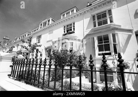 Clifton Terrace, Brighton, villas victoriennes construites dans les années 1850 1er juillet 1992 photo par Roger Bamber Banque D'Images