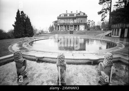 HEADINGTON HILL HALL ancienne maison de feu Robert Maxwell ouvert à la vue avant la vente du contenu par Sothebys 30 novembre 1992 photo de Roger Bamber Banque D'Images