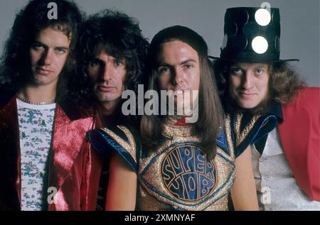 SladeJimmy Lea , Don Powell , Dave Hill et Noddy Holder 1973 photo de Roger Bamber Banque D'Images