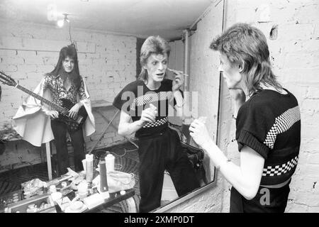 David Bowie 22 mai 1973 Collection Premium : DES FRAIS MINIMAUX S'APPLIQUENT, veuillez vérifier avec requests@topfoto.co.uk Banque D'Images