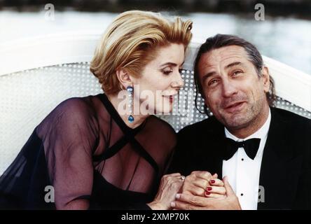 Les cent et une nuits de Simon Cinéma cent et une nuits année : 1995 UK / France réalisatrice Agnès Varda Catherine Deneuve, Robert de Niro Banque D'Images