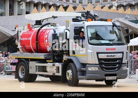 BUCHER MUNICIPAL GULLYFLEX C80 DAF LF GULLY-CLEANER CAMION Banque D'Images