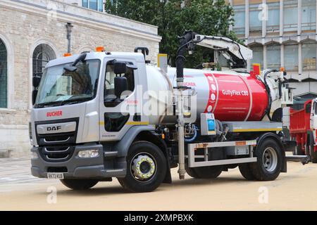 BUCHER MUNICIPAL GULLYFLEX C80 DAF LF GULLY-CLEANER CAMION Banque D'Images