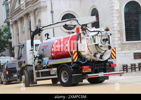 BUCHER MUNICIPAL GULLYFLEX C80 DAF LF GULLY-CLEANER CAMION Banque D'Images