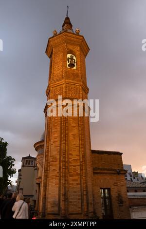 Capillita de la Virgen del Carmen clocher octogonal à Séville, Espagne. Banque D'Images