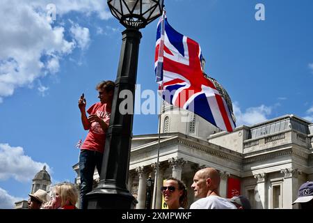 Tommy Robinson Rally, Trafalgar Square, Westminster, Londres, Royaume-Uni Banque D'Images