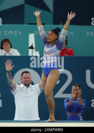 Paris, France. 28 juillet 2024. PanamaÕs gymnaste Hillary Heron en compétition lors de la qualification féminine de la subdivision gymnastique artistique deux, à la Bercy Arena. Au cours de la deuxième journée des Jeux Olympiques de Paris 2024, Paris, France. Crédit : Isabel Infantes/Alamy Live News Banque D'Images