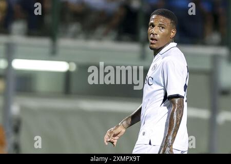 Le milieu de terrain italien de Napoli Michael Folorunsho lors du match amical SSC Napoli vs Klubi Sportiv Egnatia SSC Napoli 2024-25 camp d'entraînement de pré-saison à Castel Di Sangro, Abruzzes, Italie. Crédit : Independent photo Agency Srl/Alamy Live News Banque D'Images