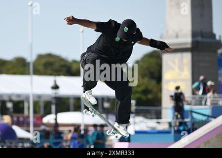 Paris, France. 29 juillet 2024. Olympia, Paris 2024, Rue, hommes, finale place de la Concorde, Kelvin Hoefler Kelvin Hoefler du Brésil en action. Crédit : Sina Schuldt/dpa/Alamy Live News Banque D'Images