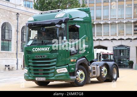 CONWAY DAF XF TRUCK TRACTOR UNIT À LA CÉRÉMONIE DE MARQUAGE DES CHARIOTS DE LA SOCIÉTÉ WORSHIPFUL DE CARMEN Banque D'Images