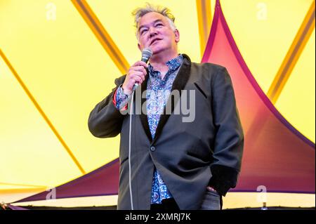 Stewart Lee se produit le quatrième jour au Latitude Festival 2024. Henham Park, Southwold, Suffolk, Royaume-Uni. 29 juillet 2024. Crédit : Gary Stafford/Alamy Live News Banque D'Images