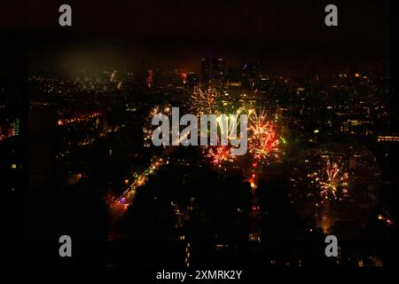 Feux d'artifice sur la ville de San Francisco, Californie, le 4 juillet Banque D'Images