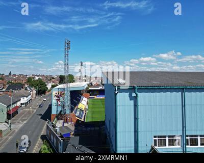 Vue aérienne de Prenton Park, stade du club de football Tranmere Rovers. Banque D'Images