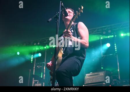 28 juillet 2024, Sheffield, South Yorkshire, U. K : 86TV jouant au tramlines Festival 2024 , Sheffield, Royaume-Uni (crédit image : © Robin Burns/ZUMA Press Wire) USAGE ÉDITORIAL SEULEMENT! Non destiné à UN USAGE commercial ! Banque D'Images