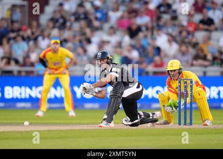 29 juillet 2024 ; Old Trafford Cricket Ground, Manchester, Angleterre ; The Hundred Mens Cricket, Manchester Originals contre Trent Rockets ; Wayne Madsen de Manchester Originals en action de frappe Banque D'Images