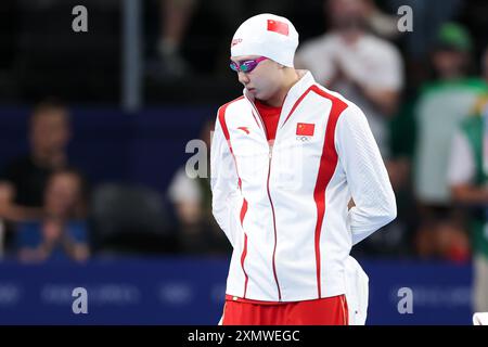 **CHINE CONTINENTALE, HONG KONG, MACAO ET TAIWAN OUT** la nageuse chinoise Tang Qianting remporte la médaille d'argent en finale féminine du 100m brasse à Paris Banque D'Images