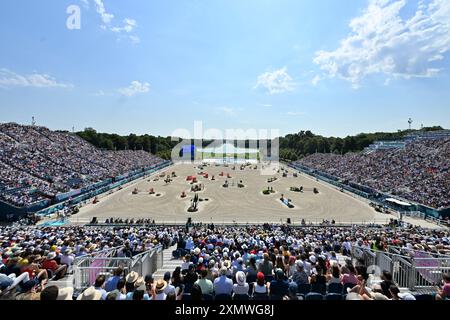 Vue générale, finale de l'équipe de saut équestre et qualification au Château de Versaille, lors des Jeux Olympiques de Paris 2024, 29 juillet 2024, Paris, France. Crédit : Enrico Calderoni/AFLO SPORT/Alamy Live News Banque D'Images