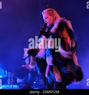 Alison Goldfrapp se produisant au festival Womad, Charlton Park, Royaume-Uni. 27 juillet 2024 Banque D'Images