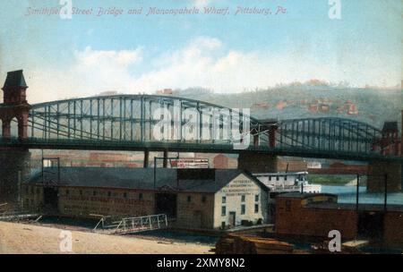 Pont de Smithfield Street et Monongahela Wharf, Pittsburgh Banque D'Images