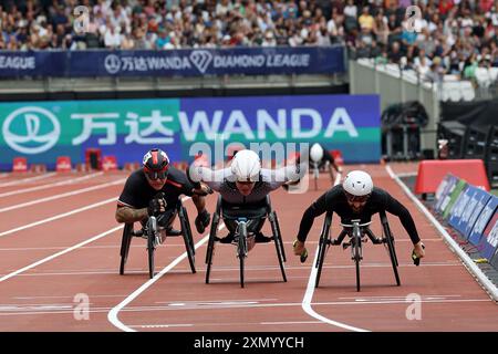 Les trois premiers (Brent LAKATOS, Nathan MAGUIRE & David WEIR) du 1500 m en fauteuil roulant à la London Diamond League 2024 Banque D'Images