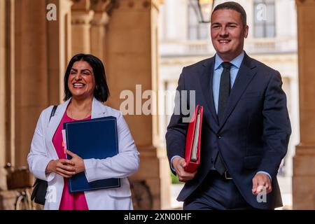 Downing Street, Londres, Royaume-Uni. 30 juillet 2024. Shabana Mahmood, Lord Chancelier et Secrétaire d'État à la Justice et à la santé, Wes Streeting, assiste à la réunion hebdomadaire du Cabinet au 10 Downing Street. Crédit : Amanda Rose/Alamy Live News Banque D'Images