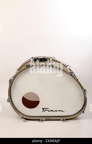 Trixon Eliptical Bass Drum, légendaire instrument elliptique / ellipsoïde unique conçu pour être joué avec deux pédales à la fois. Banque D'Images