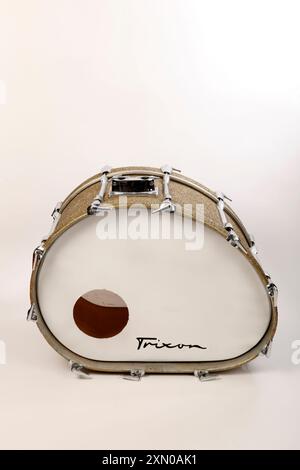 Trixon Eliptical Bass Drum, légendaire instrument elliptique / ellipsoïde unique conçu pour être joué avec deux pédales à la fois. Banque D'Images