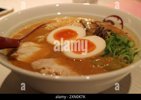 Ramen miso épicé à Kyoto, Japon Banque D'Images