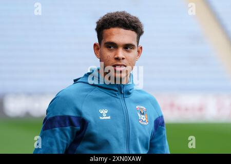 Raphael Borges Rodrigues de Coventry City en avant du match amical d'avant-saison à la Coventry Building Society Arena. Date de la photo : mardi 30 juillet 2024. Banque D'Images