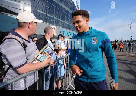 Raphael Borges Rodrigues de Coventry City en avant du match amical d'avant-saison à la Coventry Building Society Arena. Date de la photo : mardi 30 juillet 2024. Banque D'Images