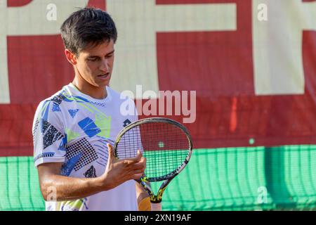 Playa de Gandía, Espagne, 21 juillet 2024. Joueur de tennis espagnol Carlos Sánchez Jover lors du tournoi Circuito Orysol Banque D'Images