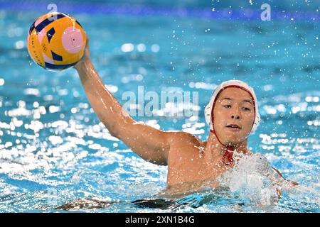 10 INABA Yusuke (JPN), Japon (JPN) vs France (FRA) Water Polo Preliminary Round Group B aux Acquatic Centers, lors des Jeux Olympiques de Paris 2024, 30 juillet 2024, Paris, France. Crédit : Enrico Calderoni/AFLO SPORT/Alamy Live News Banque D'Images