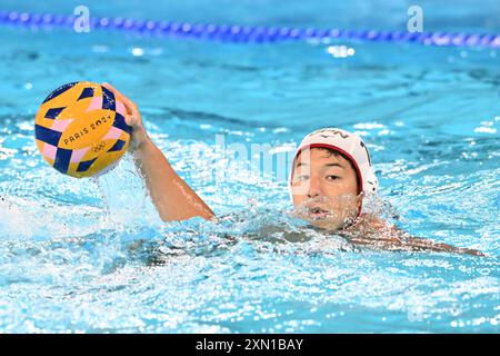 10 INABA Yusuke (JPN), Japon (JPN) vs France (FRA) Water Polo Preliminary Round Group B aux Acquatic Centers, lors des Jeux Olympiques de Paris 2024, 30 juillet 2024, Paris, France. Crédit : Enrico Calderoni/AFLO SPORT/Alamy Live News Banque D'Images