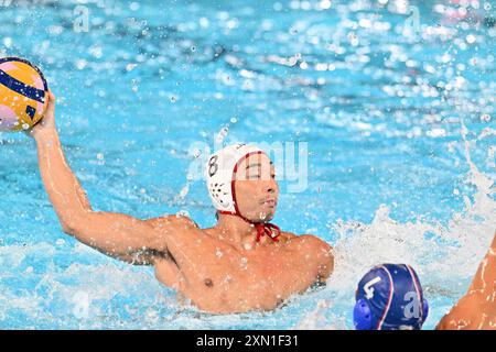 8 TAKATA Mitsuru (JPN), Japon (JPN) vs France (FRA) Water Polo Preliminary Round Group B aux Acquatic Centers, lors des Jeux Olympiques de Paris 2024, 30 juillet 2024, Paris, France. Crédit : Enrico Calderoni/AFLO SPORT/Alamy Live News Banque D'Images