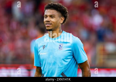 Bryan Fiabema de Lech vu en action lors du match de la Ligue polonaise PKO Ekstraklasa entre Widzew Lodz et Lech Poznan au stade municipal de Widzew Lodz. Score final : Widzew Lodz 2:1 Lech Poznan. Banque D'Images