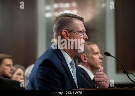 Washington, États-Unis. 30 juillet 2024. Ronald Rowe Jr., directeur par intérim des services secrets américains, témoigne lors d'une réunion conjointe du Comité judiciaire du Sénat et du Comité de la sécurité intérieure et des affaires gouvernementales du Sénat entendant les failles de sécurité conduisant à la tentative d'assassinat de l'ancien président Trump, au Capitole des États-Unis, à Washington, DC, le mardi 30 juillet, 2024. (Graeme Sloan/Sipa USA) crédit : Sipa USA/Alamy Live News Banque D'Images