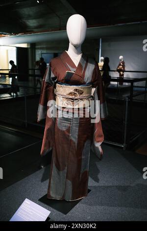 Madrid, Espagne. 30 juillet 2024. Vue de l'exposition 'Kimono, une identité changeante en un siècle' au centre Serania Belga à Madrid, 30 juillet 2024 Espagne (photo par Oscar Gonzalez/Sipa USA) crédit : Sipa USA/Alamy Live News Banque D'Images