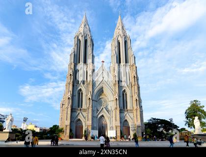 Magnifique St. Eglise Basilique de Philomena à Mysore, Inde.. Banque D'Images