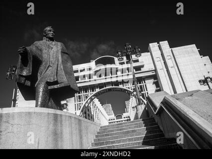 Statue de Bolivar civil, avenue Bolivar, Caracas, Venezuela Banque D'Images