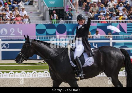Isabell WERTH à cheval sur WENDY DE FONTAINE, Equestre, dressage Team et Grand Prix individuel lors des Jeux Olympiques de Paris 2024 le 31 juillet 2024 au Château de Versailles à Versailles Banque D'Images