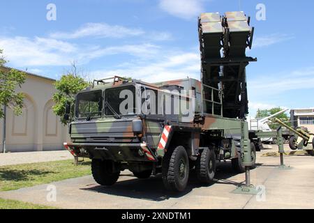 Matériel militaire exposé dans le parc du Musée d'histoire militaire de la Bundeswehr, MIM-104 Patriot, Dresde, Allemagne Banque D'Images