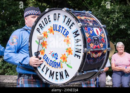 Ballyclare, Irlande du Nord - 27 août 2022 : Pride of the Maine Flute Band de Galgorm, Ballymena à Royal Black institution samedi dernier. Banque D'Images