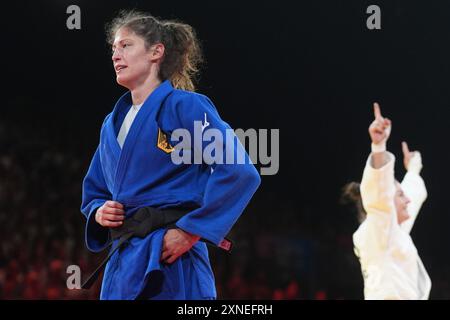 Paris, France. 31 juillet 2024. Olympia, Paris 2024, judo, femmes jusqu'à 70 kg, champ de mars Arena, finale, Miriam Butkereit (l) d'Allemagne réagit après avoir perdu la finale contre Barbara Matic de Croatie. Crédit : Marcus Brandt/dpa/Alamy Live News Banque D'Images