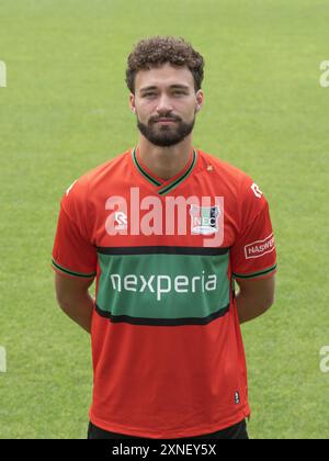 NIJMEGEN - Philippe Sandler de NEC Nijmegen lors de la présentation de presse de NEC Nijmegen à de Goffert le 31 juillet 2024 à Nimègue, pays-Bas. ANP | Hollandse Hoogte | GERRIT VAN COLOGNE Banque D'Images